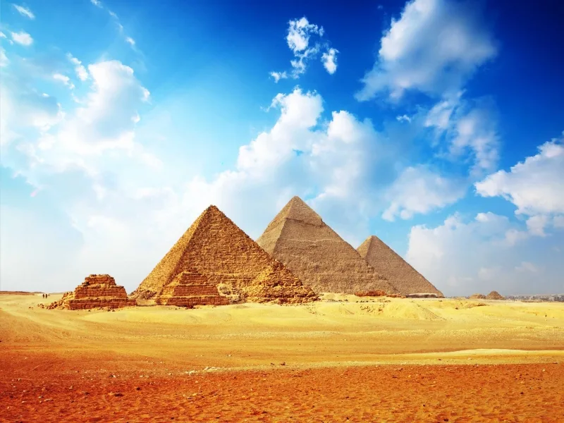 Panoramic View of Great Pyramids Panoramic View of Great Pyramids